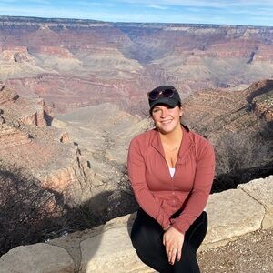 Meet your Posher, Amanda